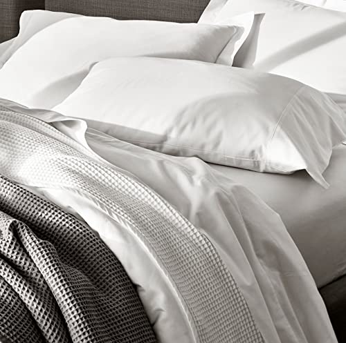 BOLL & BRANCH Signature Hemmed Sheet Set, Organic Cotton - Image 2