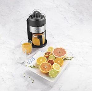 Cuisinart Citrus Juicer With Carafe, CCJ-900P1