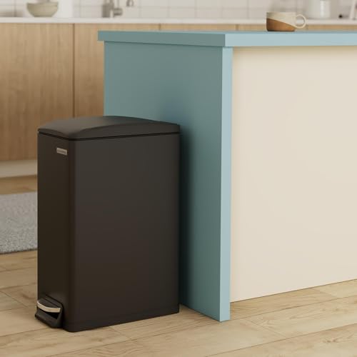 SONGMICS Slim Trash Can, 12.7-Gallon, Stainless Steel - Image 2