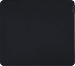Razer The title “Razer Gigantus V2 Large” is already within the 4-7 word limit and does not require shortening