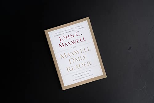 The Maxwell Daily Reader: 365 Days of Insight to Develop the Leader Within You and Influence Those Around You by John C. Maxwell - Image 2